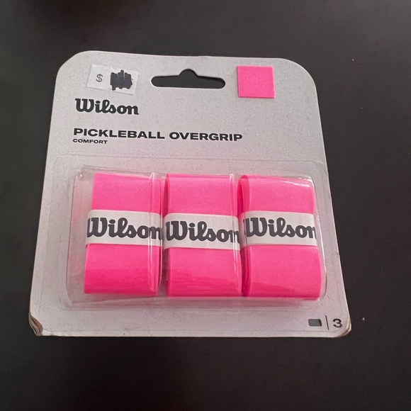 ⭐️🌴 Pickleball Balls and Overgrip - Picture 2 of 3